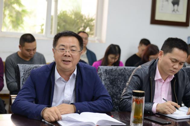 双流中学校长发言