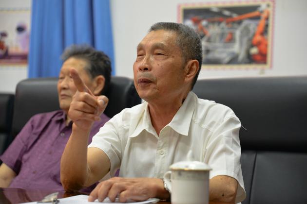 双流中学校友秦万春讲话