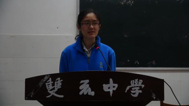 李春霓同学参加竞选
