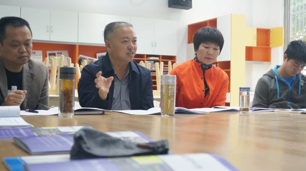 熊校长对学校的发展规划作介绍