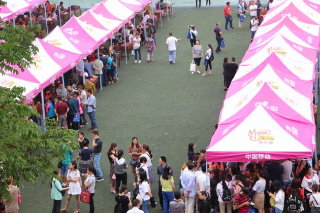 双流中学召开分科咨询会