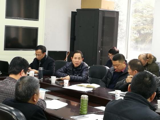 物理研培员滕刚老师发言
