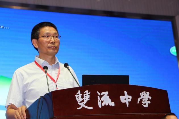 双流中学党总支副书记向发友主持此次大会