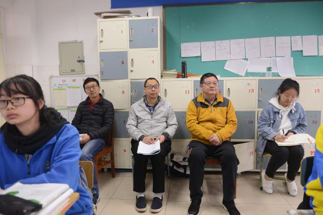 英语研培员雷传利老师进班听课