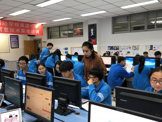 张茜老师指导学生
