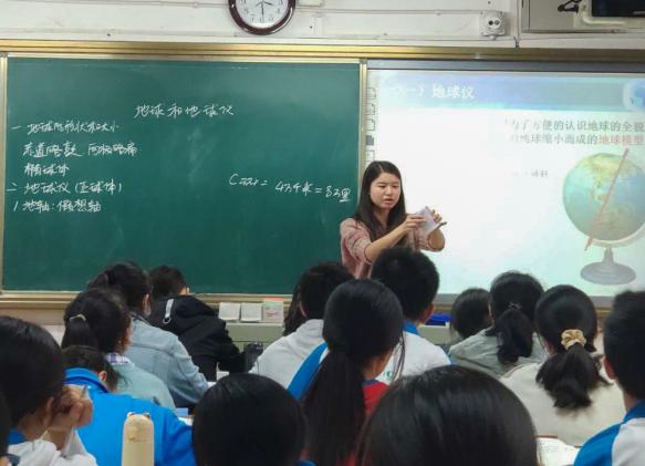 专家听罗丹老师上课
