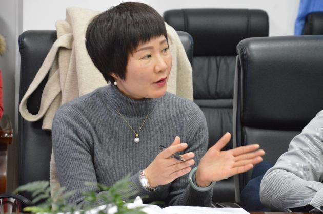 双流区教育局研培中心理论室主任易恩