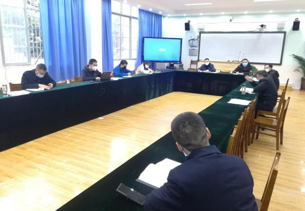 双流中学德育安全处召开开学工作筹备会