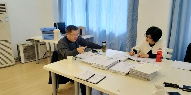 龙校长做指导
