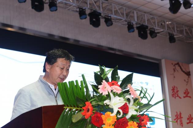 成都市第八中学徐光杰校长发言