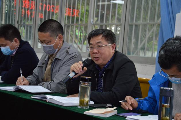 双流中学校长龙清明讲话