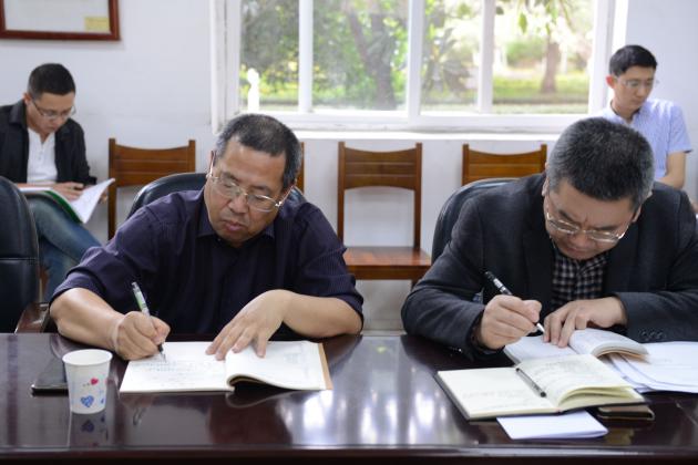双流区政府教育督导室主任高远荣