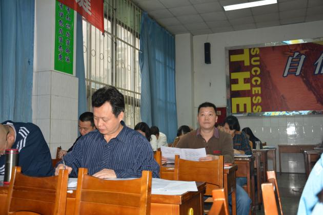 黄校长亲临指导