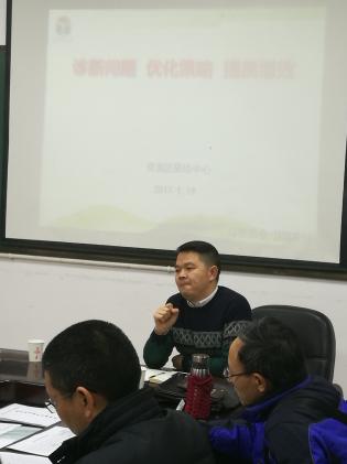 历史研培员匡世国老师发言