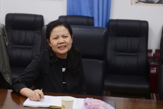 区教育局副局长王金萍