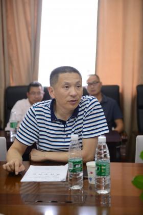 教育局党组书记、局长李光纯同志总结发言