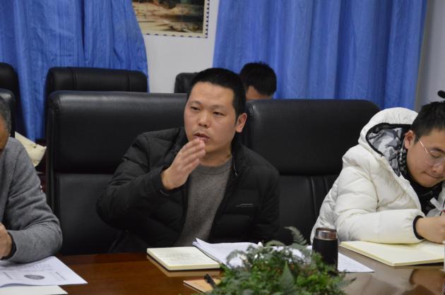 青白江区教育局研培中心副主任彭小斌