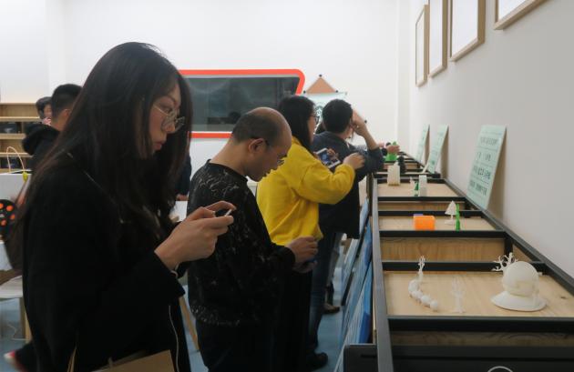 参训教师参观双流中学学生3D打印作品