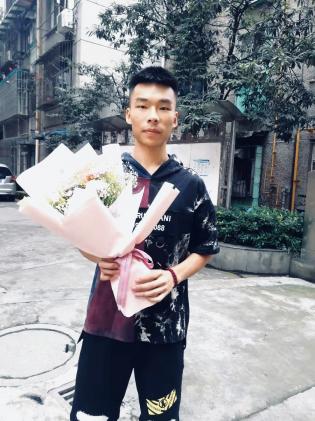 高三3班 王宇晨