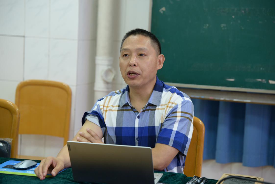 陈剑泉老师分享了对科研工作室的认识