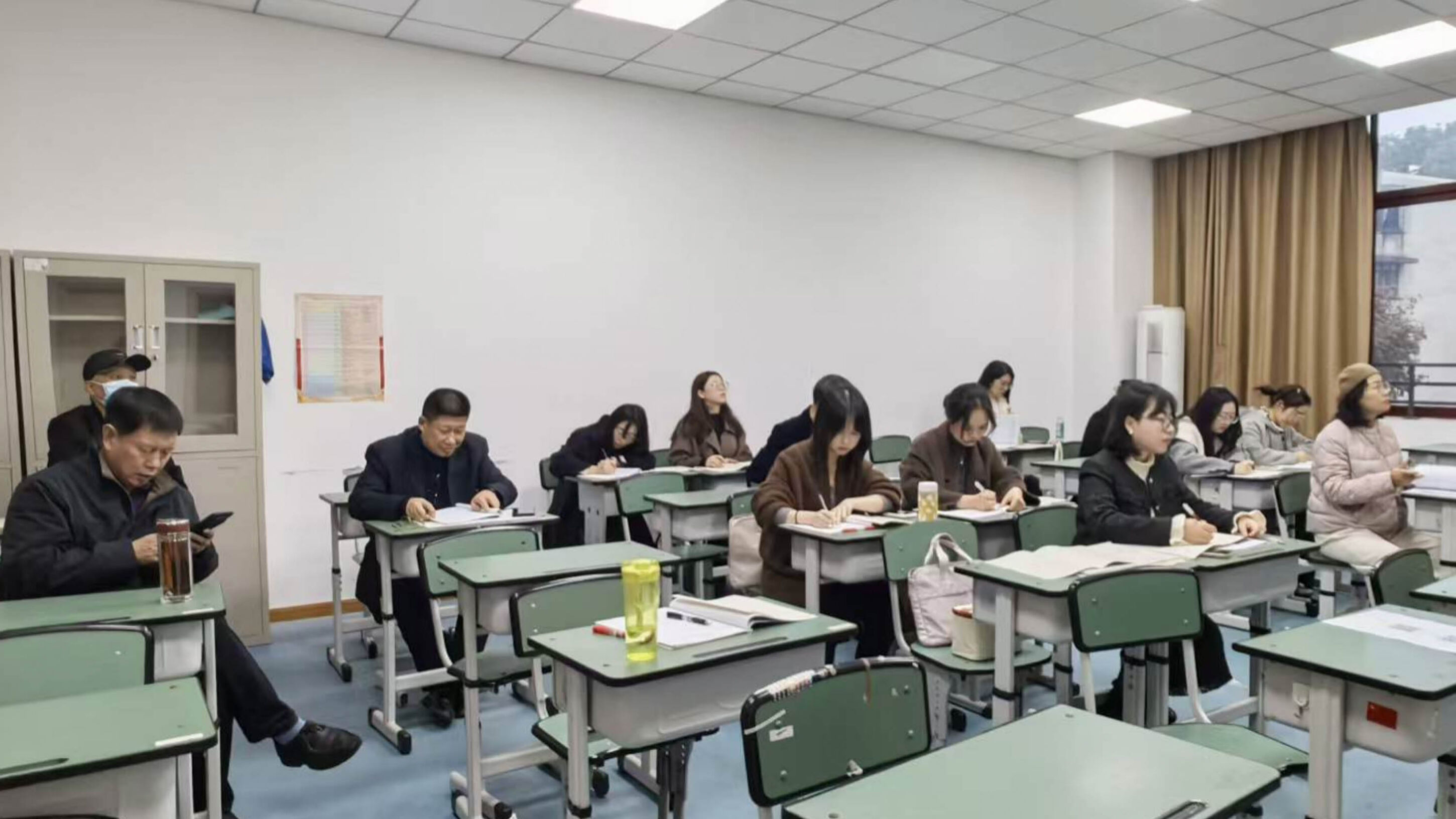 图1 教研活动现场