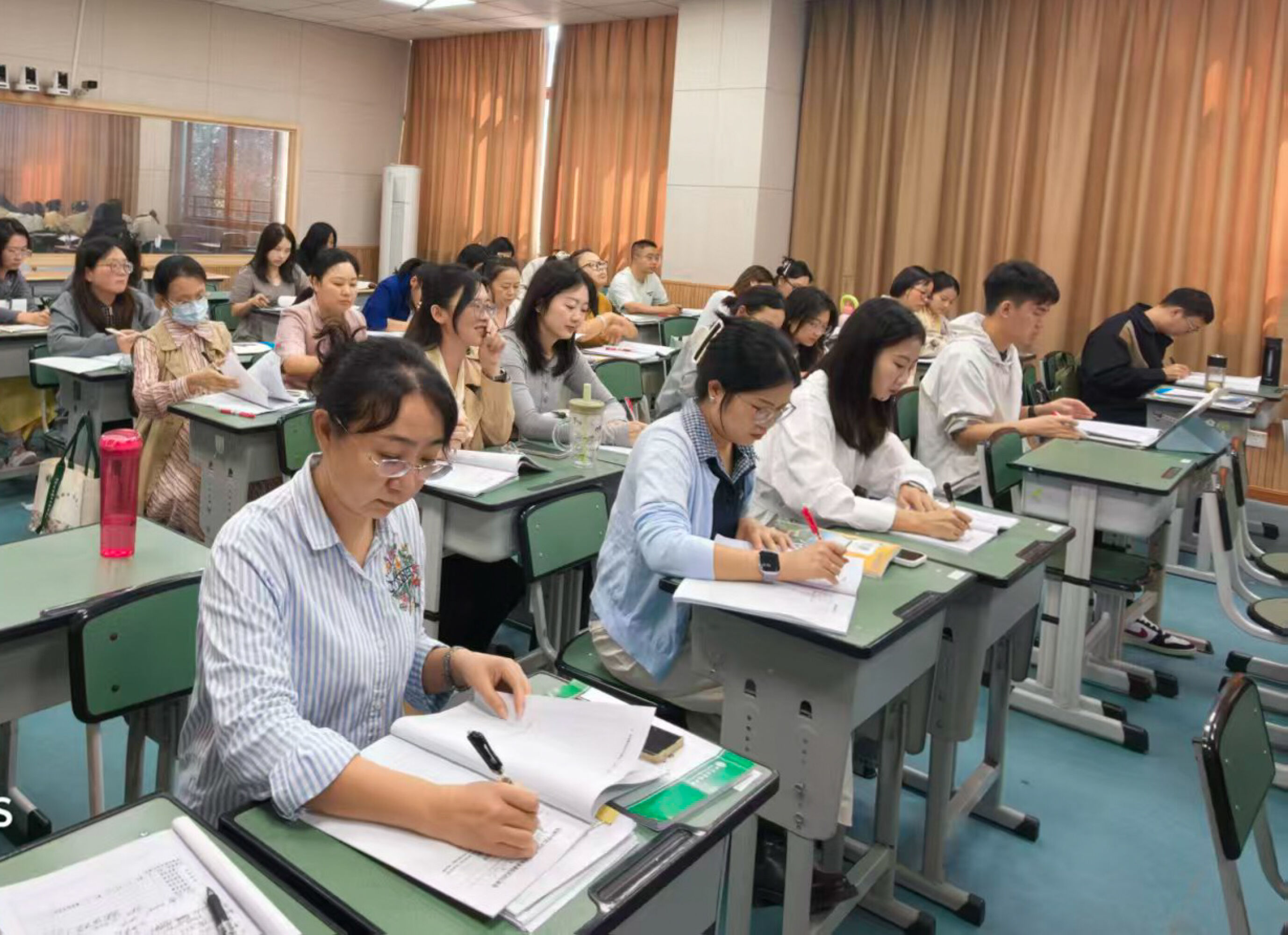 图10教研活动现场